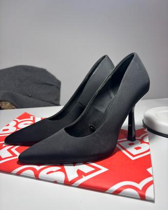 Tacchi Nero Bershka