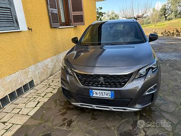 Autovettura Peugeot 3008