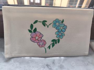 astuccio dipinto a mano 