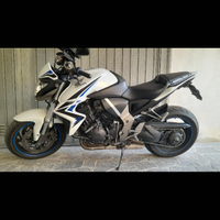 Honda cb1000r 2009