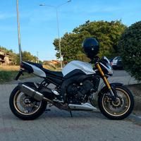 Yamaha FZ8 800