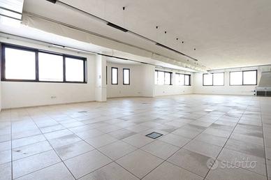 Ufficio a Vicenza, viale Anconetta, 3 locali