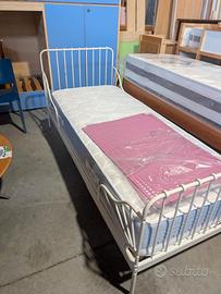 lettino Ikea allungabile 