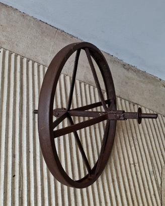 Ruota ferro battuto