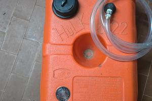 serbatoio portatile per carburante modello Hulk.