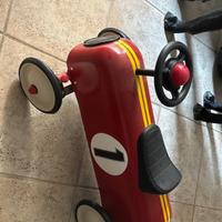 Auto vintage cavalcabile