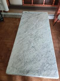 piano marmo bianco