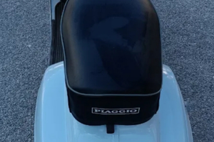 Vespa 50