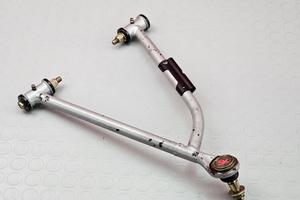 BRACCETTO SUPERIORE POLARIS PREDATOR 500 2005 2006