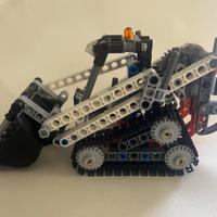 Set Lego Technic 42032 ruspa cingolata