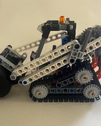 Set Lego Technic 42032 ruspa cingolata