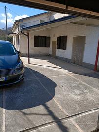 A Mongrassano casa con terreno