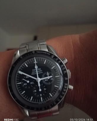 omega speedmaster Moon Watch 