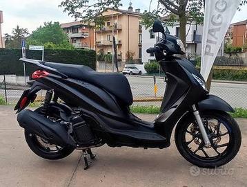 Piaggio Medley 125 s Nero meteora