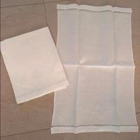 Asciugamano con ospite, ricamo a mano