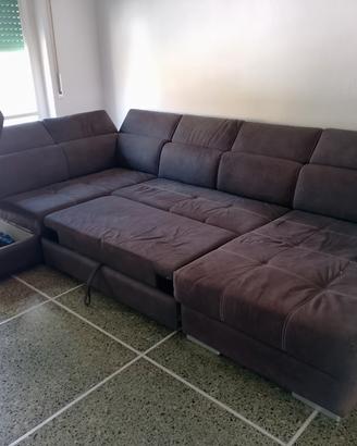 divano letto doppia penisola con puff