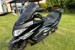 Yamaha t max 500