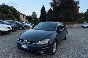 Volkswagen Golf 1.0 TSI 85 CV 5p. Trendline BlueMo
