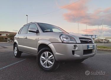 HYUNDAI Tucson 2.0 CRDi 2WD "GANCIO TRAINO NUOVO"