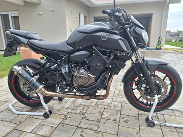 Yamaha mt-07 2018