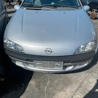 Opel tigre anno 2000