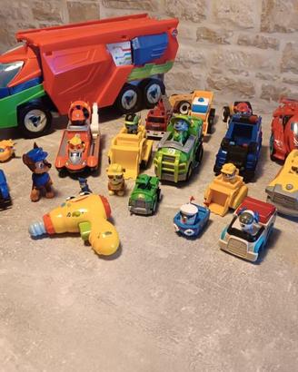 Lotto giocatoli Paw Patrol, PJ Mask, Robocar Poli
