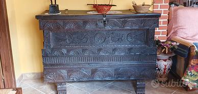  Mobile sardo antico (sa cascia)