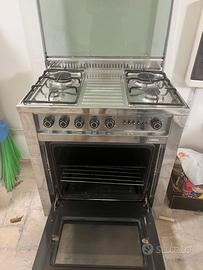 Cucina Lofra 4 fuochi con forno elettrico