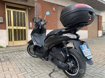 piaggio beverly police 300 ABS & ASR
