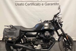 Moto Guzzi V7 Stone