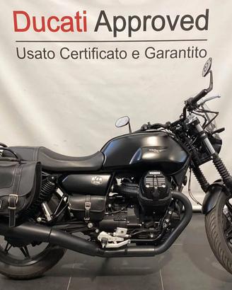 Moto Guzzi V7 Stone