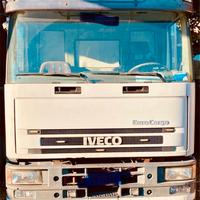 Iveco eurocargo 150-23 ribaltabile trilaterale