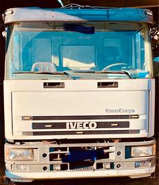 Iveco eurocargo 150-23 ribaltabile trilaterale