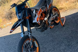 Ktm 690 smc r 2016