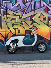 Vespa 50 special