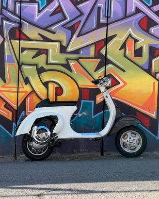 Vespa 50 special