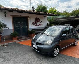 TOYOTA Aygo 1.0 12V VVT-i 3 porte Sol NEOPATENTA