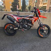 Beta 125 motard 4 tempi