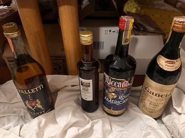Bottiglie di liquori anni 60/70 - Solo 10€ l’una!