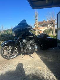Harley davidson street glide