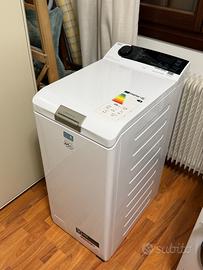 Lavatrice AEG 7000 come nuova ancora in GARANZIA!