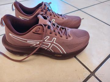 scarpe asics