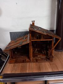 Casetta di legno fatta a mano