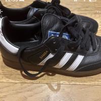 Scarpe adidas