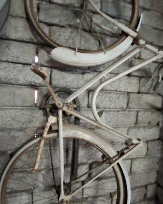 bici antica  freni a leva 