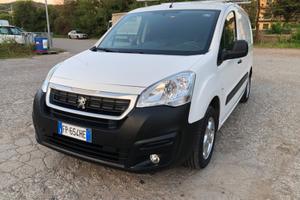 Peugeot partner 1500 HDI