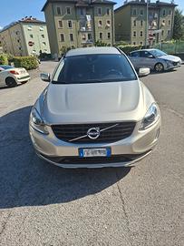 Volvo XC60 2.0 Diesel D3 da 150 CV.
