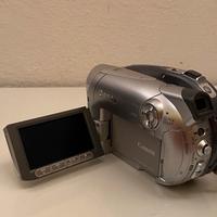 Canon DC220 handycam camcorder