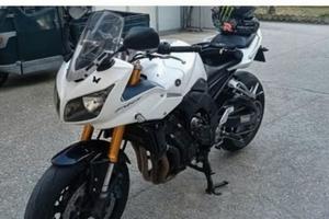 YAMAHA FZ1 FAZER 1000 GT