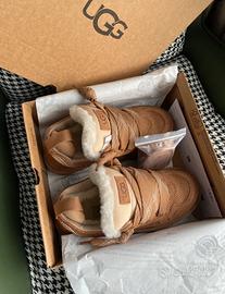 Stivali da neve casual UGG. 40